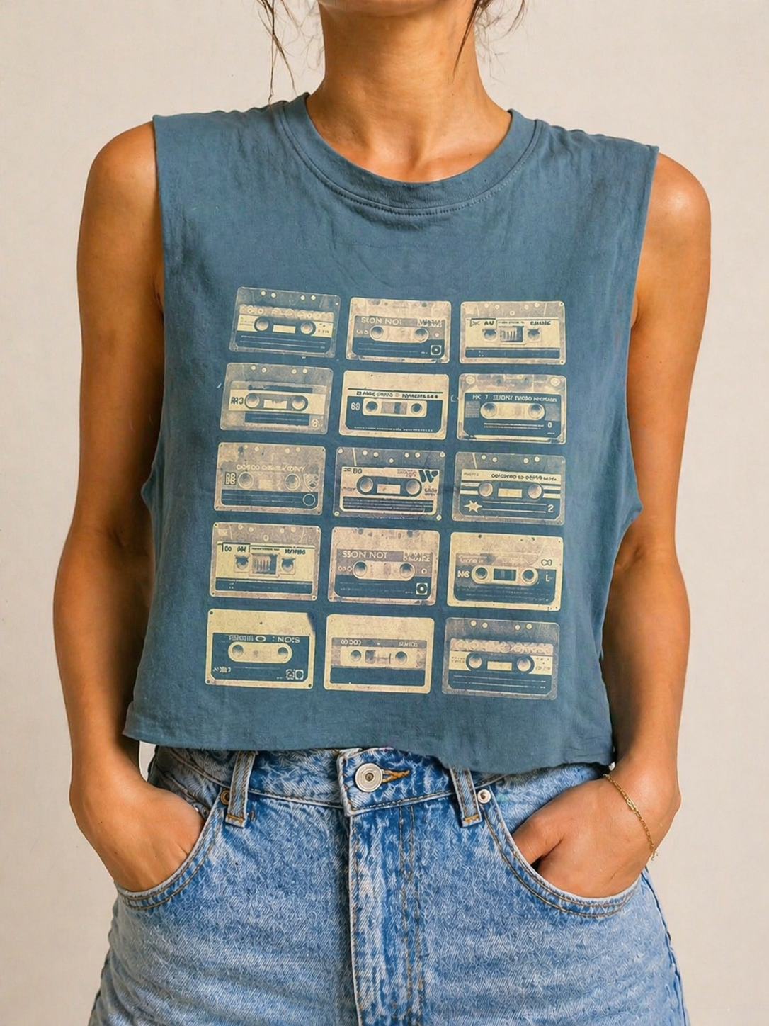 CASSETTE TAPE MUSCLE TANK